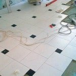 Кладка плитки у ванній: відео інструкція робіт своїми руками