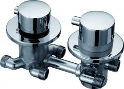 Як правильно вибрати змішувач для душу та душовий кабіни