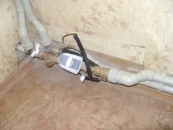 Лічильники тепла на батарею: переваги і недоліки, найбільш популярні моделі