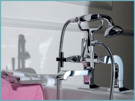 Який вибрати змішувач з душем для установки у ванній