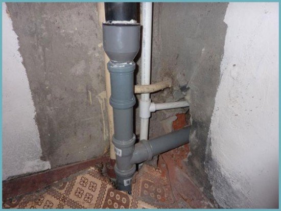 Монтаж каналізаційного стояка у квартирі: особливості виконання роботи своїми руками