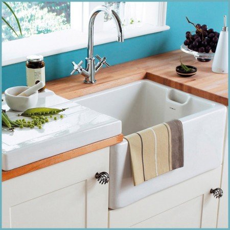 Підбираємо керамічну мийку для кухні