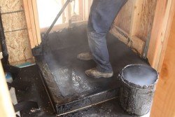 Робимо гідроізоляцію ванної кімнати: що краще використовувати під плитку Робимо гідроізоляцію ванної кімнати: що краще використовувати під плитку