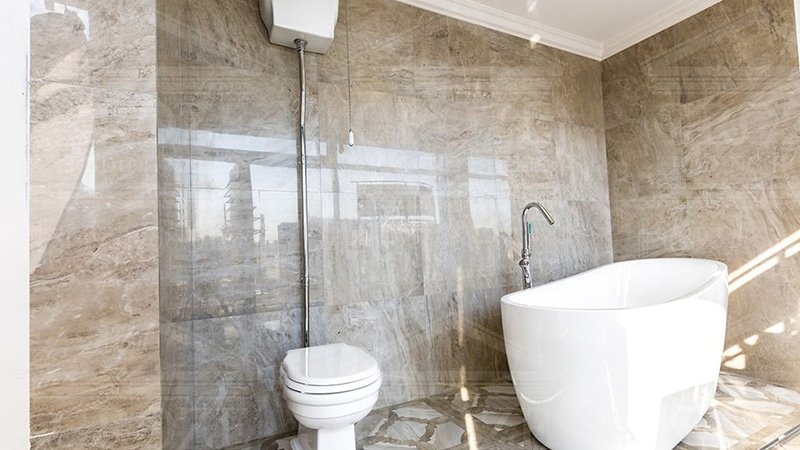 Унітаз з високим бачком: як правильно вибрати