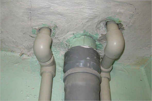 Монтаж каналізаційного стояка у квартирі: особливості виконання роботи своїми руками