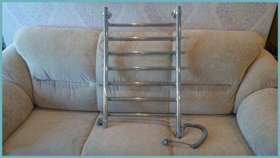 Електричний полотенцесушитель: вибираємо з низьким енергоспоживанням і терморегулятором