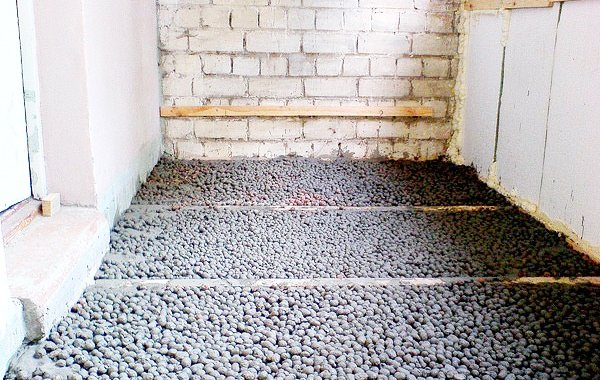Ремонт балкона своїми руками: утеплення, скління, матеріали
