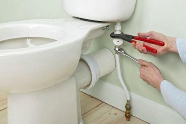 Заміна унітазу своїми руками: як поміняти унітаз і його окремі частини