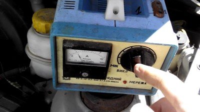 Яким струмом краще заряджати акумулятор