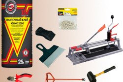 Кладка кахлю у ванній на підлогу та стіни