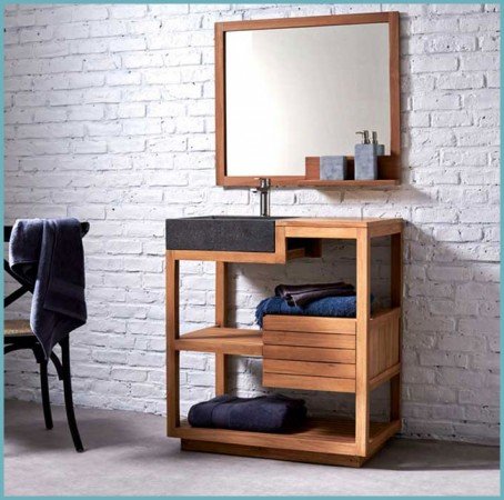 Як вибрати етажерку для ванної кімнати: розбираємося у видах і матеріалах