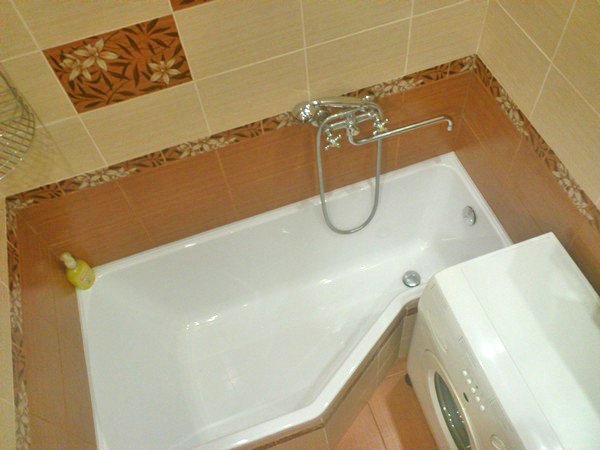 Суміщений санвузол: переваги і недоліки, як самостійно поєднати ванну і туалет Суміщений санвузол: переваги і недоліки, як самостійно поєднати ванну і туалет