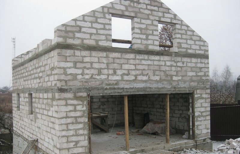 Будинок з піноблоків своїми руками