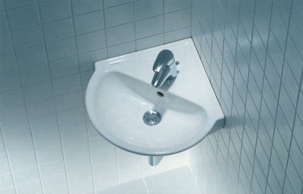 Міні раковина: економія простору по повній програмі