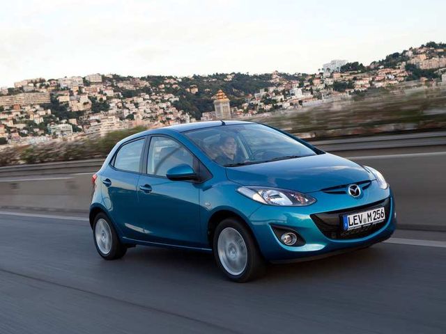 Купуємо новий автомобіль до 600000 рублів
