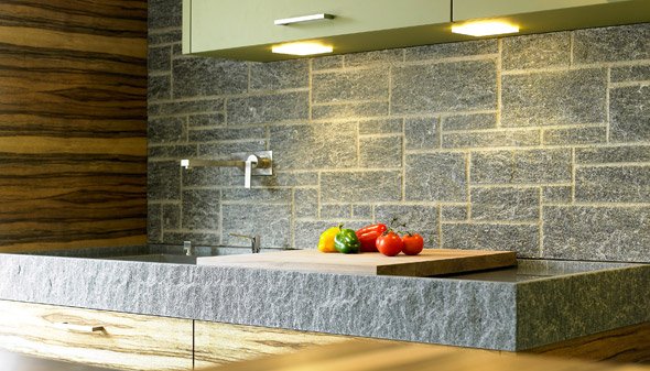 Вибираємо камяну мийку для кухні