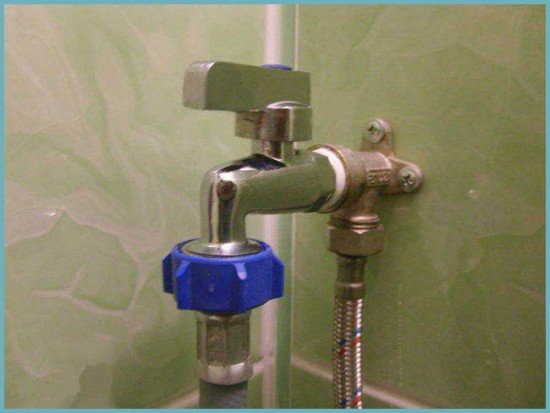 Підключення пральної машини до водопроводу і каналізації: корисні поради