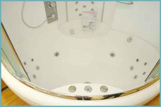 Душові кабіни вітчизняного (російського) виробництва: плюси, мінуси та відгуки