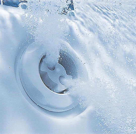 Джакузі, гідромасажні ванни як вибираються, і існуючі види