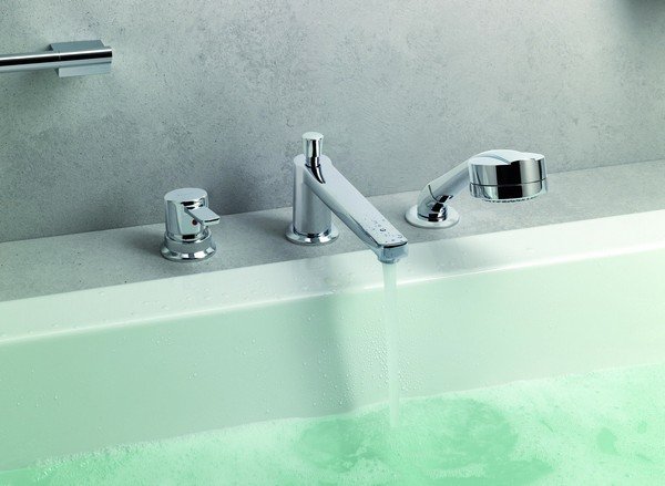 Змішувач одинважільний для ванни: його переваги, пристрій, різновиди та ремонт Змішувач одинважільний для ванни: його переваги, пристрій, різновиди та ремонт