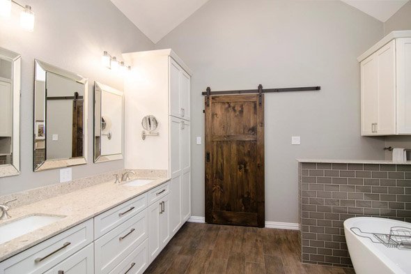 Вибираємо відповідні двері для ванної та туалету