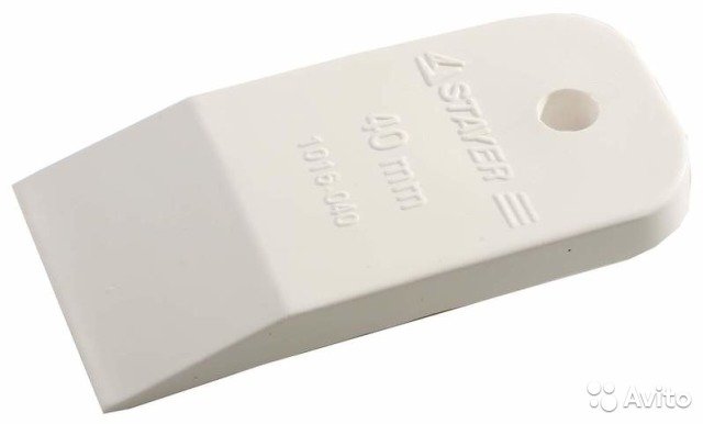 Шпатель гумовий для затірки швів, правила вибору