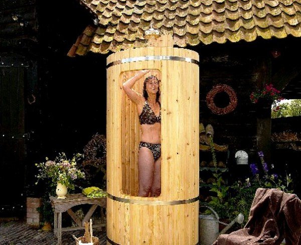 Душова кабіна для дачі: як вибрати і як виготовити своїми руками