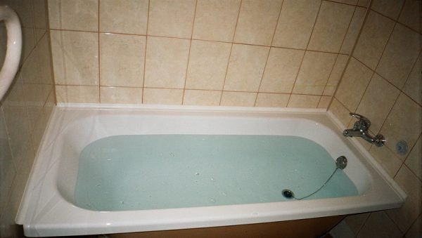 Сталева ванна: плюси і мінуси, види і форми ванн (фото, відео)