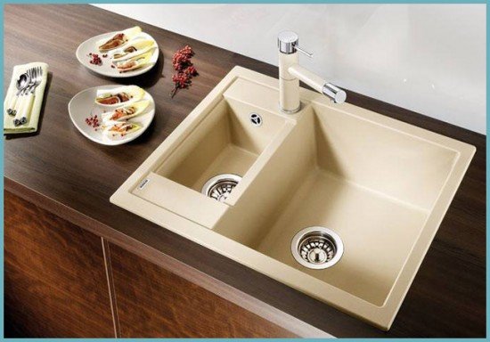 Підбираємо мийку для кухні маленького розміру