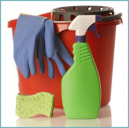 Як правильно очистити ванну від жовтого нальоту (жовтизни)