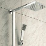 Душові стійки зі змішувачем і верхнім душем: особливості вибору