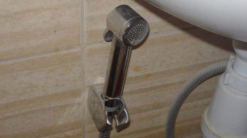 Унітаз з гігієнічним душем: як правильно вибрати