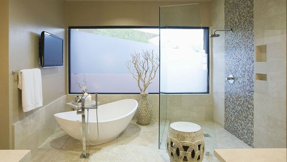 Телевізор для ванної кімнати: основні правила вибору і установки Телевізор для ванної кімнати: основні правила вибору і установки