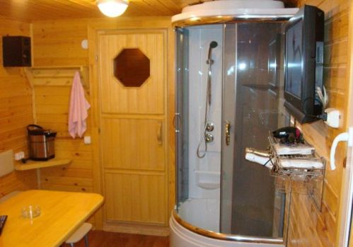 Будівництво лазні на колесах своїми руками