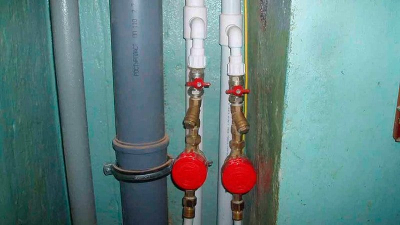 Заміна стояка каналізації в квартирі своїми руками