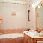 Укладання плитки у ванній своїми руками: порядок укладання