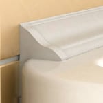 Як і чим закрити щілину між ванною і стіною