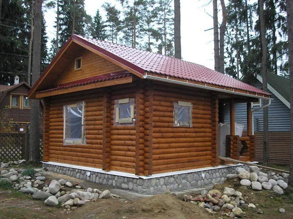 З чого побудувати справжню лазню своїми руками