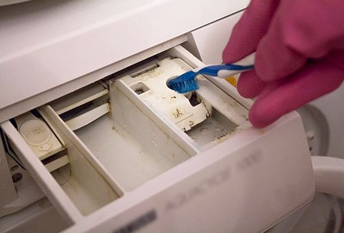 Як прибрати запах з пральної машинки автомат, ефективні методи Як прибрати запах з пральної машинки автомат, ефективні методи