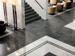 У чому відмінності простий плитки (кахель) від керамограніта