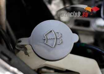 Безпечний вибір: як вибрати незамерзайку для авто і одночасно убезпечити себе та оточуючих