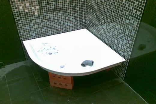 Встановити піддон для душу своїми руками