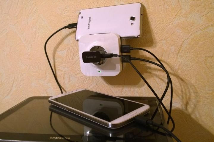 Підключення USB розетки: монтаж у стіну