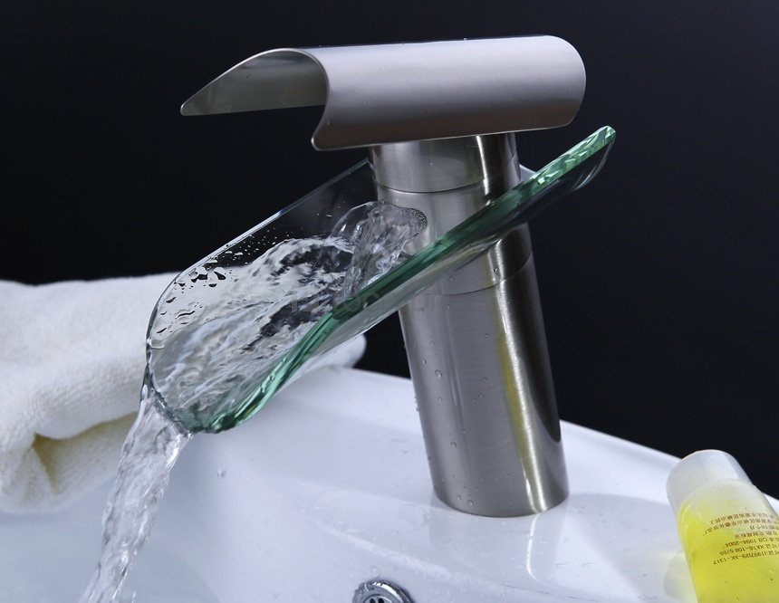 Якими бувають змішувачі для раковини у ванній кімнаті, як вибрати Якими бувають змішувачі для раковини у ванній кімнаті, як вибрати