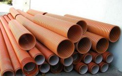 Які бувають види каналізаційних труб та фітингів для зовнішньої і внутрішньої каналізації (пластикові, ПВХ, поліпропіленові), розміри і діаметри труб