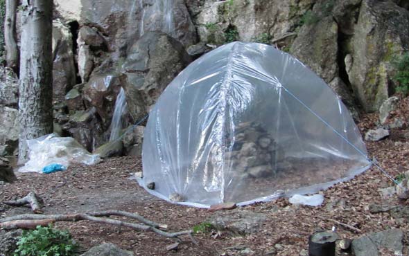 Похідна лазня з намету і поліетилену: робимо своїми руками Похідна лазня з намету і поліетилену: робимо своїми руками