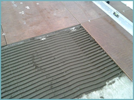 Вибираємо відповідний надійний клей для керамограніту