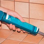 Герметик для швів плитки: скільки сохне герметик у ванній