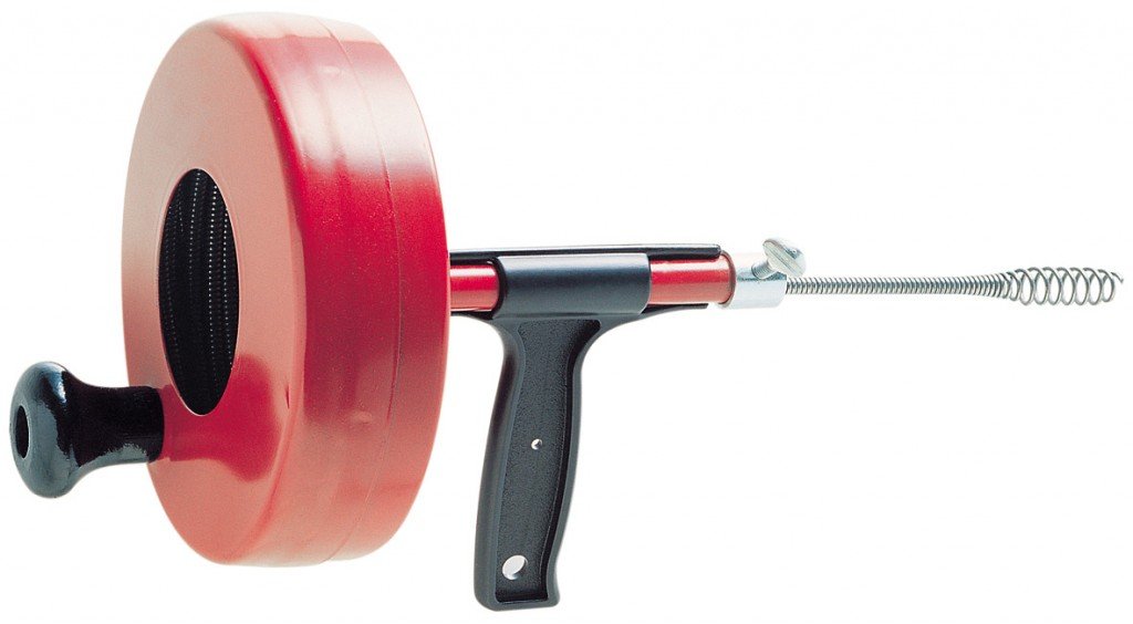 Як робиться прочищення каналізації і що для цього необхідно