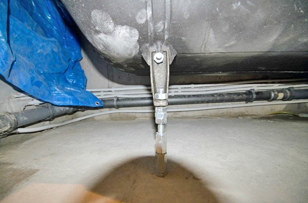 Заземлення ванни: навіщо це потрібно і як правильно зробити